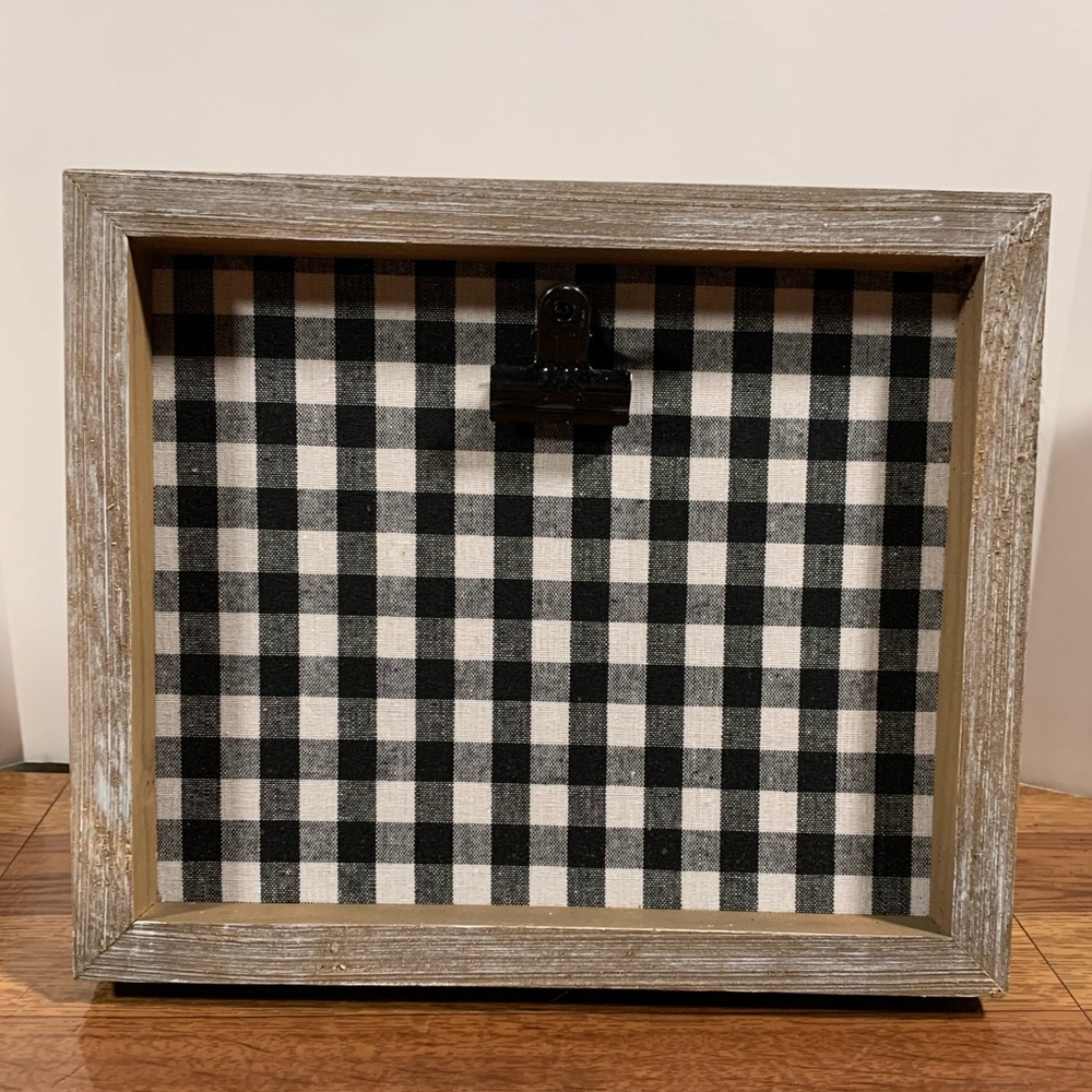 Like new b&w picture frame with clip farmhouse rustic decor buffalo plaid